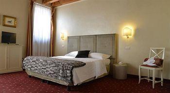 Franciscus Hotel Verona Eksteriør billede